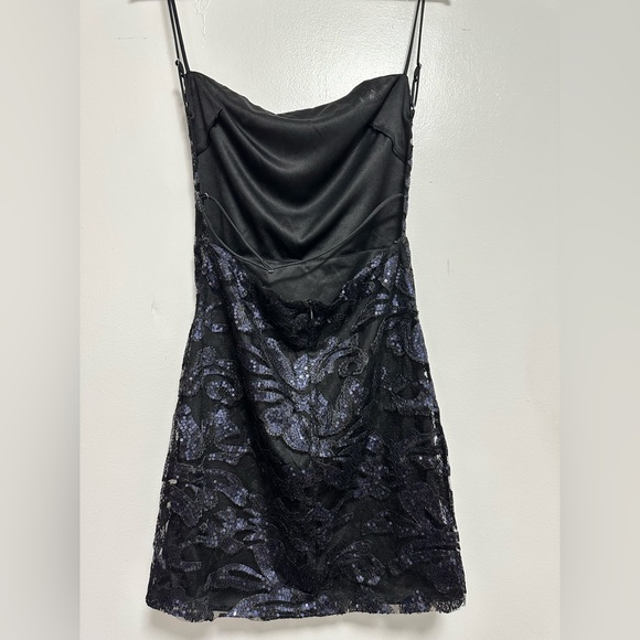 Lucy in the sky - Picture 4 of 6